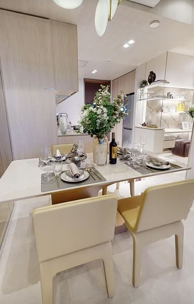The Myst, 800 Upper Bukit Timah Road, Dairy Farm / Bukit Panjang / Choa Chu Kang, 2 Bedrooms, 700 sqft, Condominium For Sale, by Dominik Teo, 500231428 - Dining Room - PropertyGuru.com.sg