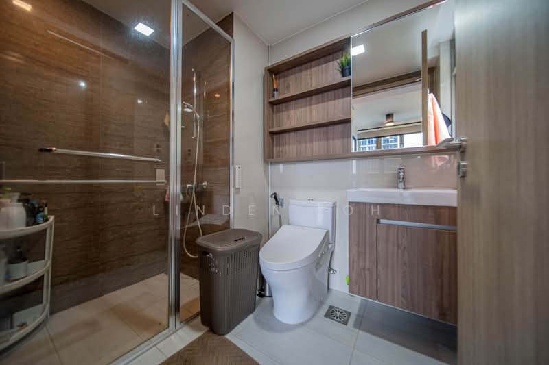 Sol Acres, 8 Choa Chu Kang Grove, 3 Bedrooms, 947 sqft, Executive Condominium For Sale, by Linden Toh, 500231434 - Bathroom - PropertyGuru.com.sg