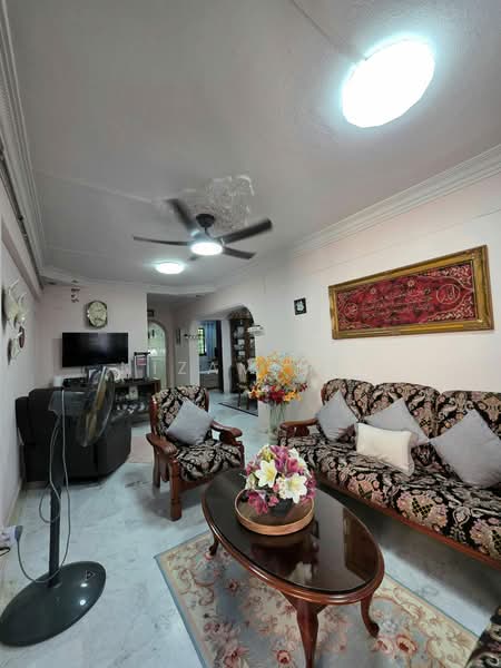 420 Bedok North Street 1, 420 Bedok North Street 1, 2 Bedrooms, 882 sqft, HDB Flat For Sale, by Nizam Bey, 500231444 - PropertyGuru.com.sg
