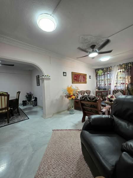 420 Bedok North Street 1, 420 Bedok North Street 1, 2 Bedrooms, 882 sqft, HDB Flat For Sale, by Nizam Bey, 500231444 - PropertyGuru.com.sg