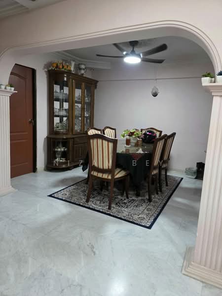 420 Bedok North Street 1, 420 Bedok North Street 1, 2 Bedrooms, 882 sqft, HDB Flat For Sale, by Nizam Bey, 500231444 - PropertyGuru.com.sg