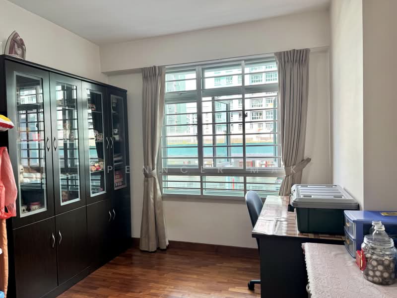458 Segar Road, 458 Segar Road, 3 Bedrooms, 1,001 sqft, HDB Flat For Sale, by Spenncer Mak, 500231451 - Study - PropertyGuru.com.sg
