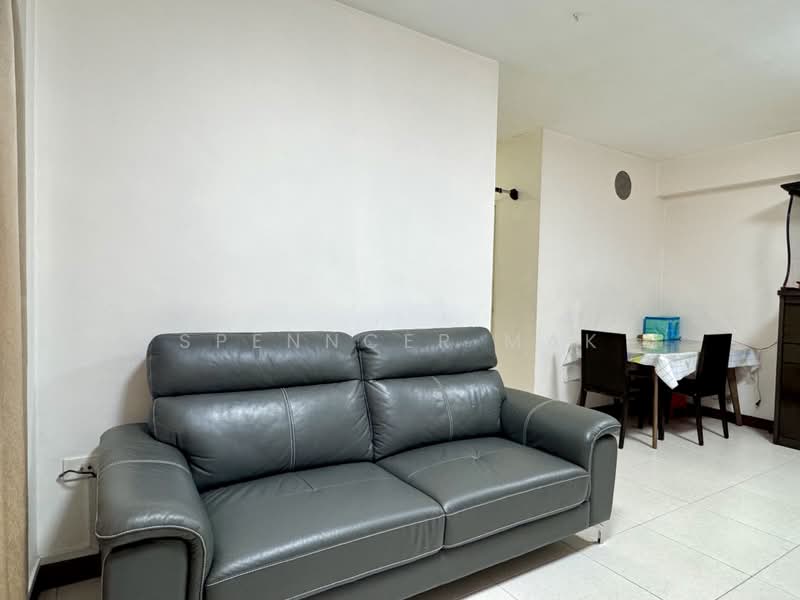 458 Segar Road, 458 Segar Road, 3 Bedrooms, 1,001 sqft, HDB Flat For Sale, by Spenncer Mak, 500231451 - Living Room - PropertyGuru.com.sg