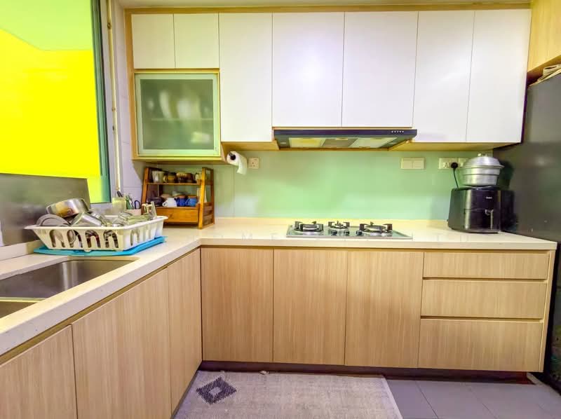 Park Green, 8 Rivervale Link, 3 Bedrooms, 1,184 sqft, Condominium For Sale, by DON SIDHU, 500231462 - Kitchen - PropertyGuru.com.sg