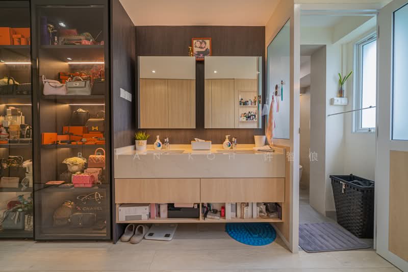 821 Woodlands Street 82, 821 Woodlands Street 82, 4 Bedrooms, 1,905 sqft, HDB Flat For Sale, by Bryan Koh 许智俍, 500231467 - Bathroom - PropertyGuru.com.sg