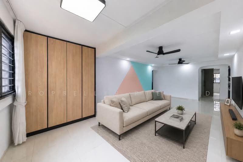 116 Serangoon North Avenue 1, 116 Serangoon North Avenue 1, 3 Bedrooms, 1,302 sqft, HDB Flat For Sale, by Aileen Chew, 500231472 - Living Room - PropertyGuru.com.sg