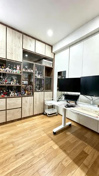 Riversails, 8 Upper Serangoon Crescent, 2 Bedrooms, 883 sqft, Condominium For Sale, by Aden Lim, 500231475 - Study - PropertyGuru.com.sg