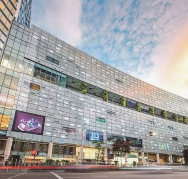 Orchard/ Somerset, , 1,300 sqft, Food & Beverage For Rent, by Doreen Lee, 500231479 - Exterior - CommercialGuru.com.sg