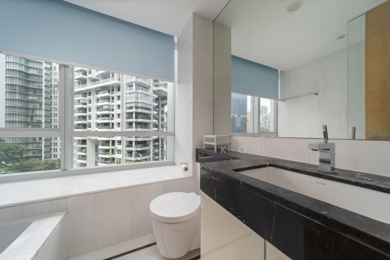 The Vermont On Cairnhill, 12 Cairnhill Rise, 2 Bedrooms, 893 sqft, Apartment For Rent, by Wendy Koh, 500231495 - Bathroom - PropertyGuru.com.sg