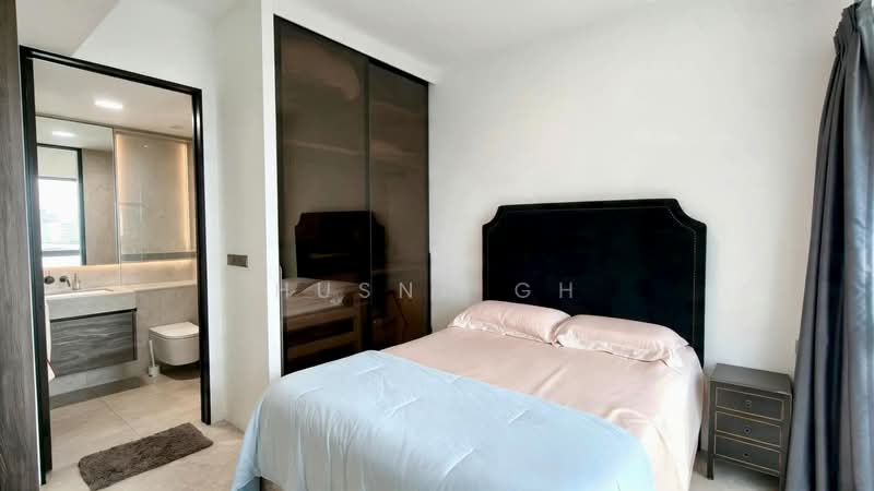 The Reef at King's Dock, 10 Harbourfront Avenue, 1 Bedroom, 484 sqft, Condominium For Sale, by Husna Gh, 500231499 - Bedroom W Built-in Wardrobe - PropertyGuru.com.sg