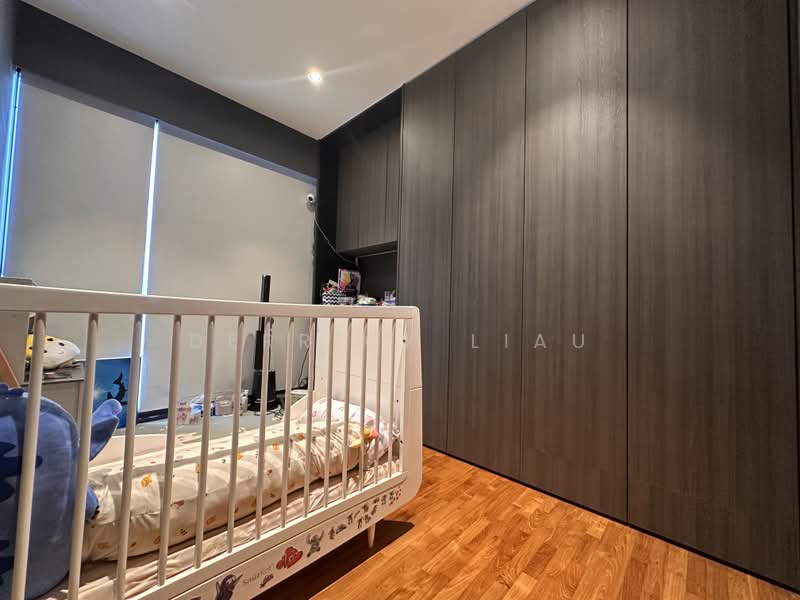 The Tampines Trilliant, 21 Tampines Central 7, 3 Bedrooms, 1,001 sqft, Executive Condominium For Sale, by Derrick Liau, 500231502 - Bedroom - PropertyGuru.com.sg