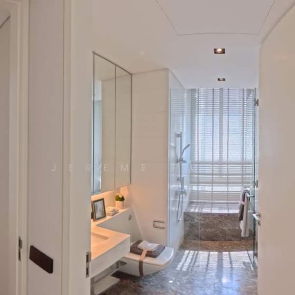 The Oliv @ Balmoral, 11C Balmoral Road, 4 Bedrooms, 3,337 sqft, Apartment For Sale, by Jereme Pung, 500231513 - Bathroom - PropertyGuru.com.sg