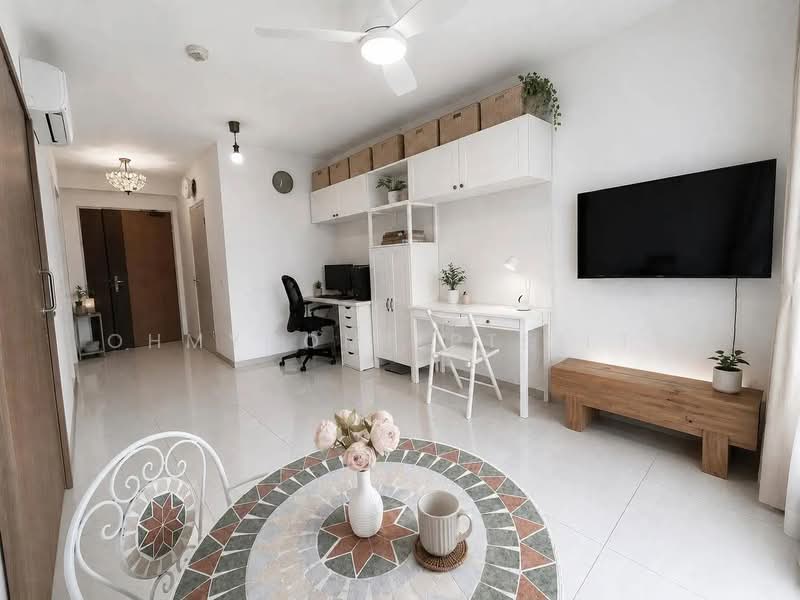 408B Northshore Drive, 408B Northshore Drive, 1 Bedroom, 506 sqft, HDB Flat For Sale, by BEN CHEE, 500231519 - Living Room - PropertyGuru.com.sg