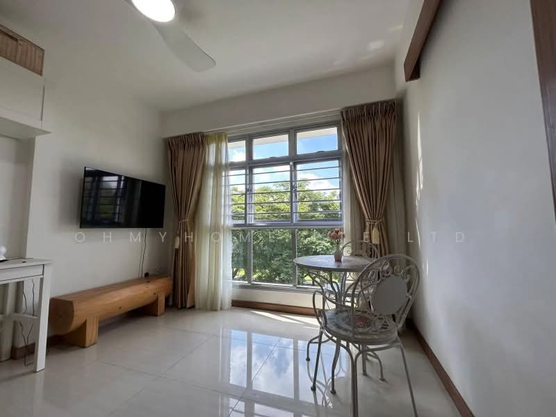 408B Northshore Drive, 408B Northshore Drive, 1 Bedroom, 506 sqft, HDB Flat For Sale, by BEN CHEE, 500231519 - Living Room - PropertyGuru.com.sg