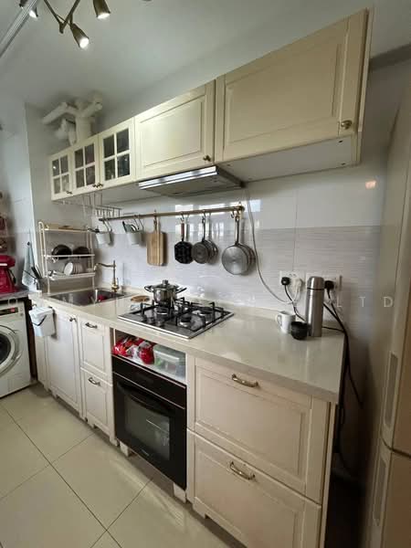 408B Northshore Drive, 408B Northshore Drive, 1 Bedroom, 506 sqft, HDB Flat For Sale, by BEN CHEE, 500231519 - Kitchen - PropertyGuru.com.sg