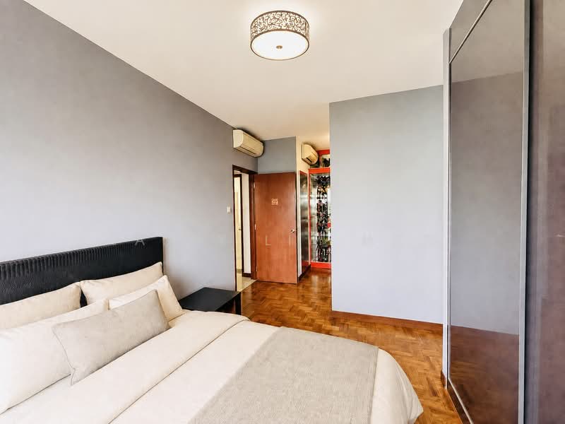 La Casa, 64 Woodlands Drive 16, 2 Bedrooms, 980 sqft, Condominium For Sale, by Sandy Lim 林莎莎, 500231521 - Master Bedroom - PropertyGuru.com.sg