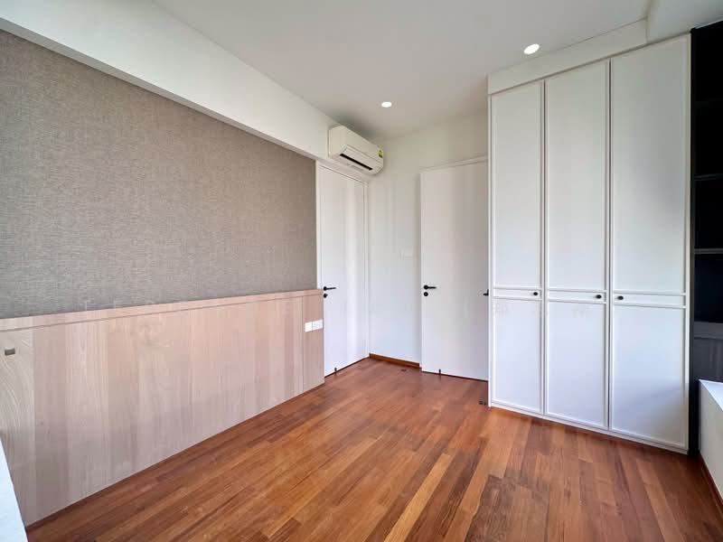 Suites @ Amber, 30 Amber Road, 2 Bedrooms, 947 sqft, Condominium For Rent, by Terence Tee (郑志翔), 500231531 - Master Bedroom - PropertyGuru.com.sg