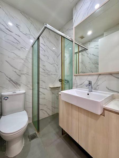 Suites @ Amber, 30 Amber Road, East Coast / Marine Parade, 2 Bedrooms, 947 sqft, Condominium For Rent, by Terence Tee (郑志翔), 500231531 - Bathroom - PropertyGuru.com.sg
