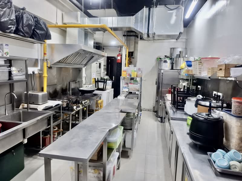 Orchard Towers, 400 Orchard Road, Orchard / River Valley, 2,350 sqft, Food & Beverage For Rent, by Viveen Leo, 500231533 - Kitchen - CommercialGuru.com.sg
