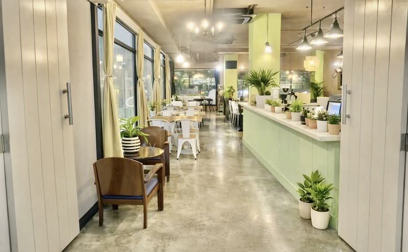 Orchard Towers, 400 Orchard Road, Orchard / River Valley, 2,350 sqft, Food & Beverage For Rent, by Viveen Leo, 500231533 - Interior - CommercialGuru.com.sg