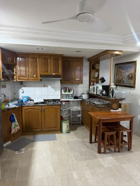 The Plaza, 7500A Beach Road, Room Rental, 120 sqft, Apartment For Rent, by Daniel Goh, 500231535 - Kitchen - PropertyGuru.com.sg