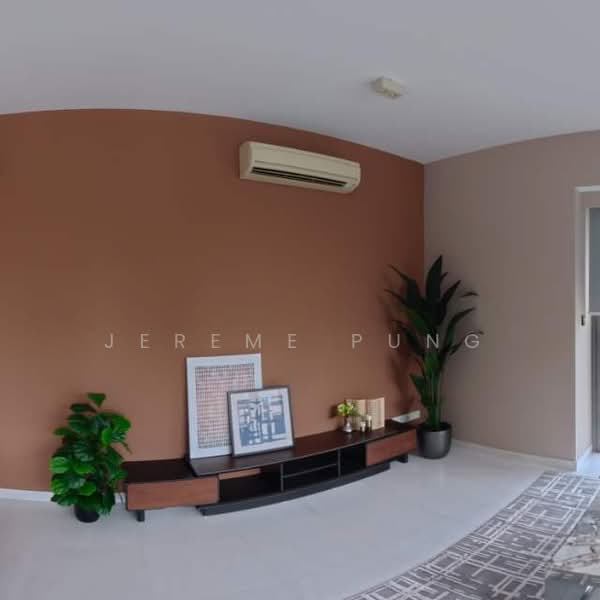 The Lumos, 9 Leonie Hill, 4 Bedrooms, 2,432 sqft, Apartment For Sale, by Jereme Pung, 500231541 - Living Room - PropertyGuru.com.sg