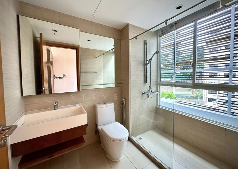 Cabana, 145A Sunrise Terrace, 5 Bedrooms, 3,068 sqft, Cluster House For Sale, by Steve Tan, 500231544 - Bathroom - PropertyGuru.com.sg