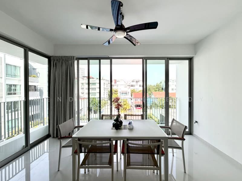 St Patrick's Residences, 60 St. Patrick'S Road, 3 Bedrooms, 1,496 sqft, Apartment For Sale, by Gwendelene (Wendy) Chew, 500231547 - Dining Room - PropertyGuru.com.sg