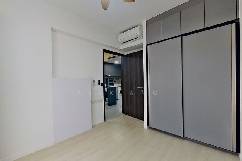 Riverfront Residences, 51 Hougang Avenue 7, Hougang / Punggol / Sengkang, 2 Bedrooms, 603 sqft, Condominium For Sale, by Alex Ang, 500231554 - Bedroom - PropertyGuru.com.sg
