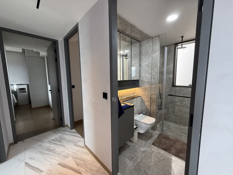 The Landmark, 173 Chin Swee Road, 3 Bedrooms, 1,076 sqft, Condominium For Rent, by Kin ,, 500231557 - Bathroom - PropertyGuru.com.sg