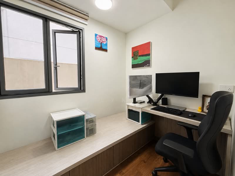 Meadows @ Peirce, 632 Upper Thomson Road, 3 Bedrooms, 1,195 sqft, Condominium For Sale, by Jerlyn Ng, 500231562 - Study - PropertyGuru.com.sg