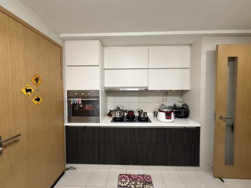 Meadows @ Peirce, 632 Upper Thomson Road, 3 Bedrooms, 1,195 sqft, Condominium For Sale, by Jerlyn Ng, 500231562 - Kitchen - PropertyGuru.com.sg