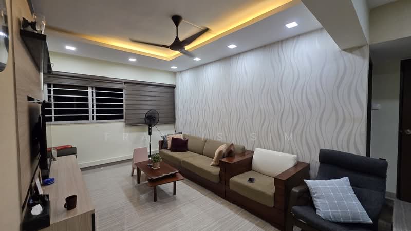 16 Joo Seng Road, 16 Joo Seng Road, 3 Bedrooms, 1,108 sqft, HDB Flat For Sale, by Francis Sim, 500231564 - Living Room - PropertyGuru.com.sg