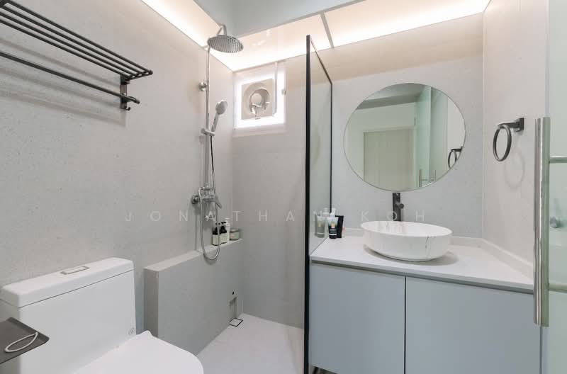 670B Edgefield Plains, 670B Edgefield Plains, 3 Bedrooms, 1,001 sqft, HDB Flat For Sale, by Jonathan Koh, 500231567 - Bathroom - PropertyGuru.com.sg