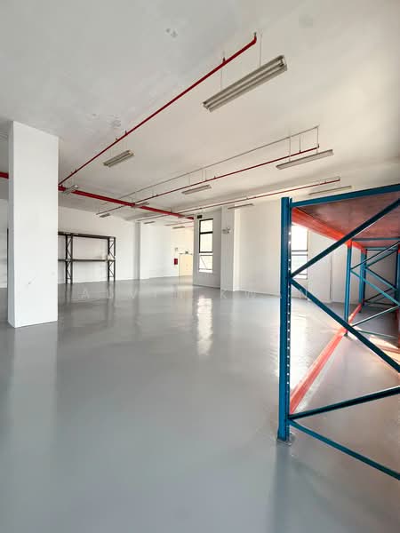 CSI Distribution Centre, 2 Kim Chuan Drive, 6,000 sqft, Factory / Workshop (B2) For Rent, by Alvin Kwan, 500231577 - Interior - CommercialGuru.com.sg