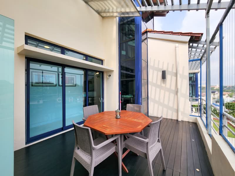 Nineteen Shelford, 19 Shelford Road, 3 Bedrooms, 1,668 sqft, Condominium For Sale, by Chiew Jie Yi, 500231580 - Balcony - PropertyGuru.com.sg