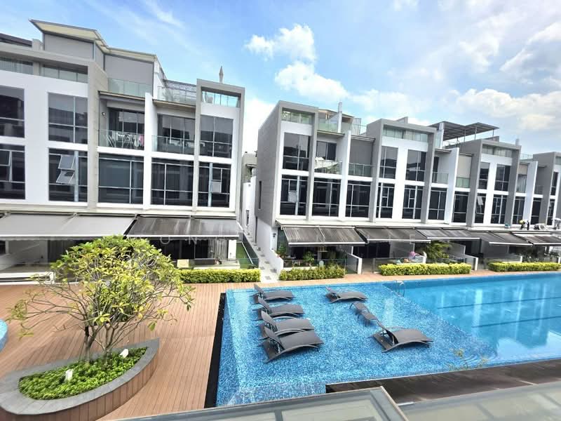 Belgravia Villas, 200 Ang Mo Kio Avenue 5, 5 Bedrooms, 3,584 sqft, Cluster House For Sale, by Wong Jun Jie, 500231581 - Exterior - PropertyGuru.com.sg