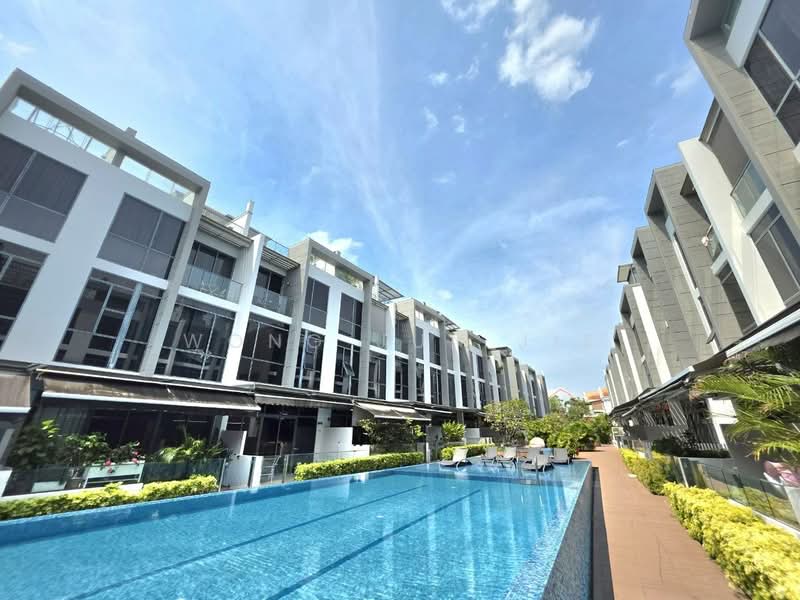 Belgravia Villas, 200 Ang Mo Kio Avenue 5, 5 Bedrooms, 3,584 sqft, Cluster House For Sale, by Wong Jun Jie, 500231581 - Exterior - PropertyGuru.com.sg