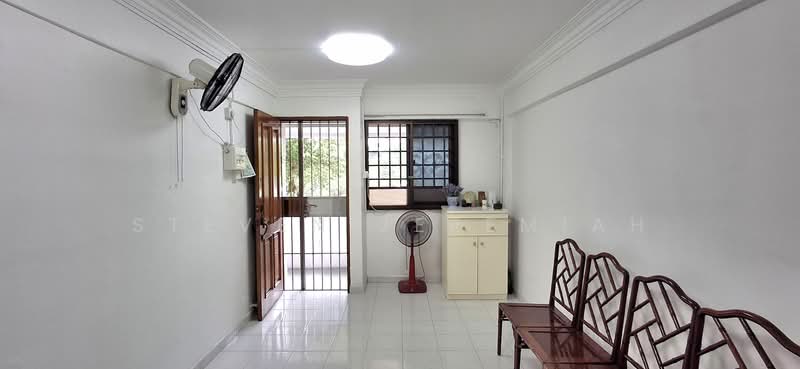 352 Clementi Avenue 2, 352 Clementi Avenue 2, Room Rental, 100 sqft, HDB Flat For Rent, by Steven Jeremiah, 500231594 - Living Room - PropertyGuru.com.sg