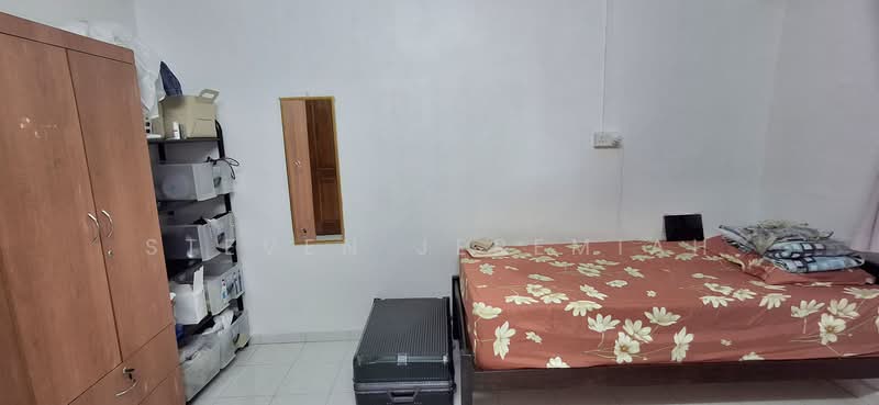 352 Clementi Avenue 2, 352 Clementi Avenue 2, Room Rental, 100 sqft, HDB Flat For Rent, by Steven Jeremiah, 500231594 - Bedroom - PropertyGuru.com.sg