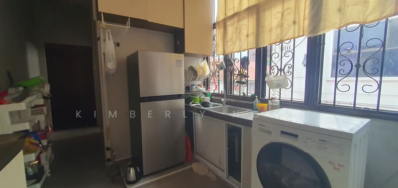 191A Upper Paya Lebar Road, Upper Paya Lebar Road, 3 Bedrooms, 1,058 sqft, Shophouse For Rent, by Kimberly Ng SK, 500231595 - Kitchen - PropertyGuru.com.sg
