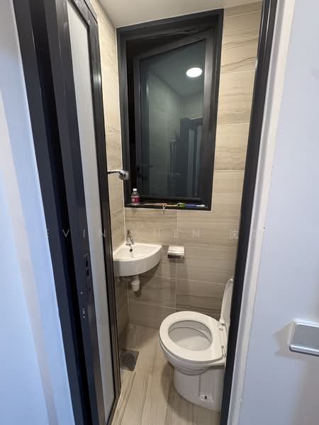 One Pearl Bank, 1 Pearl Bank, 4 Bedrooms, 1,399 sqft, Condominium For Rent, by Kevin Shen 沈凯文, 500231597 - Bathroom - PropertyGuru.com.sg