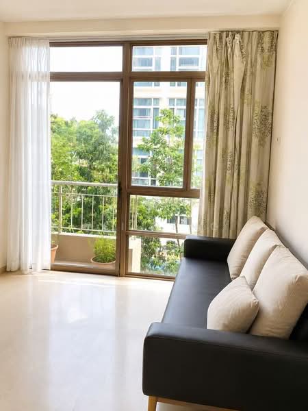 Sunville, 20 Saint Michael's Road, 2 Bedrooms, 936 sqft, Apartment For Sale, by WEI DENG, 500231598 - Living Room - PropertyGuru.com.sg