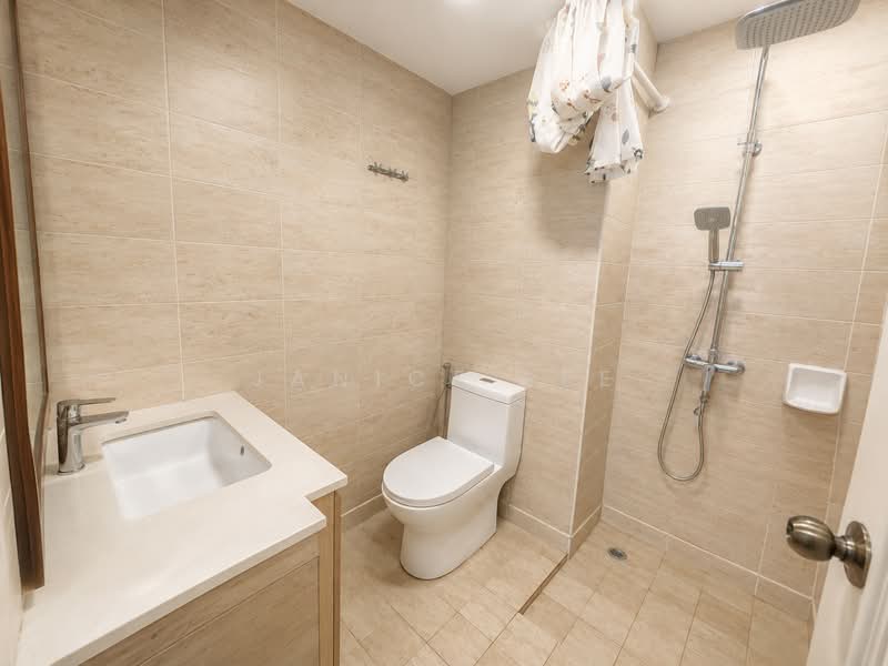 Regent Grove, 50 Choa Chu Kang North 7, 3 Bedrooms, 1,163 sqft, Condominium For Sale, by Janice Lee, 500231599 - Bathroom - PropertyGuru.com.sg