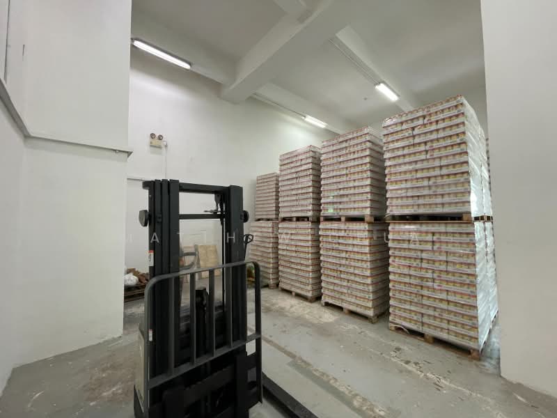 Admiralty Industrial Park, 23 Woodlands Industrial Park E1, Sembawang / Yishun, 1,700 sqft, Factory / Workshop (B2) For Sale, by Matthew Chua, 500231619 - Interior - CommercialGuru.com.sg