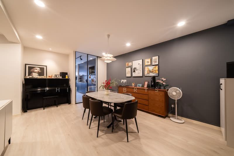 17 Toh Yi Drive, 17 Toh Yi Drive, 3 Bedrooms, 1,119 sqft, HDB Flat For Sale, by Phillip Bryson, 500231621 - Dining Room - PropertyGuru.com.sg