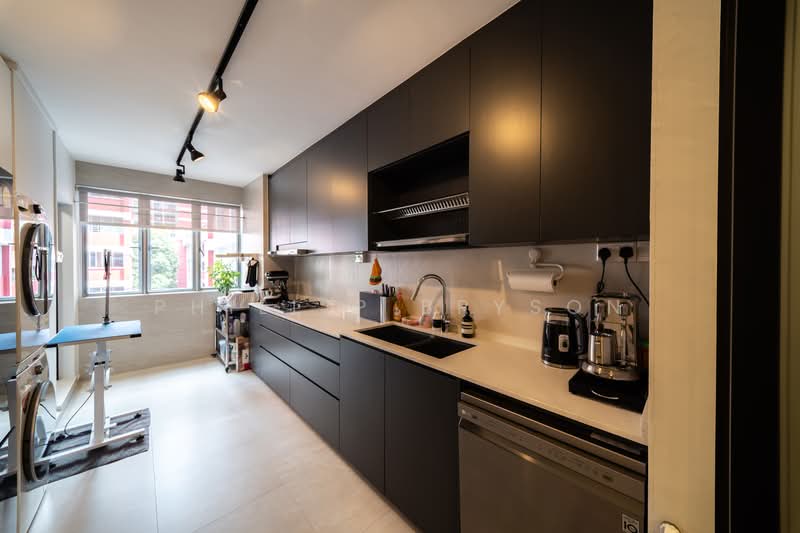 17 Toh Yi Drive, 17 Toh Yi Drive, 3 Bedrooms, 1,119 sqft, HDB Flat For Sale, by Phillip Bryson, 500231621 - Kitchen - PropertyGuru.com.sg