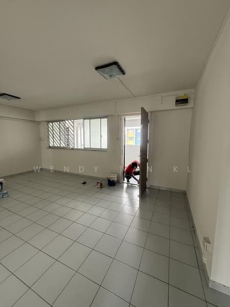 435 Yishun Avenue 6, 435 Yishun Avenue 6, 3 Bedrooms, 904 sqft, HDB Flat For Sale, by Wendy Tan KL, 500231623 - Interior - PropertyGuru.com.sg