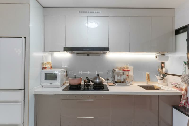 996B Buangkok Crescent, 996B Buangkok Crescent, 3 Bedrooms, 990 sqft, HDB Flat For Sale, by Rachel Tan, 500231627 - Kitchen - PropertyGuru.com.sg