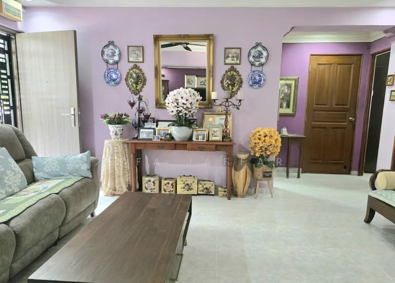486B Tampines Avenue 9, 486B Tampines Avenue 9, 3 Bedrooms, 1,152 sqft, HDB Flat For Sale, by Affa Jaffar, 500231629 - Living Room - PropertyGuru.com.sg